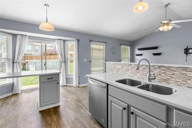 2316 W Ridge Drive, Festus, MO 63028