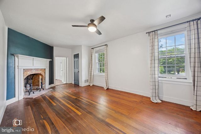 547 CONCORD RD, Glen Mills, PA 19342