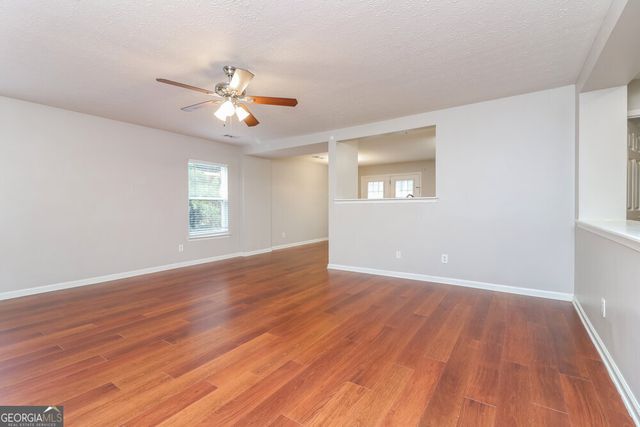 417 Autumn Creek Drive, Dallas, GA 30157