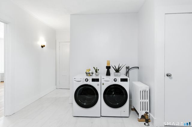 190 Montauk Avenue, New London, CT 06320