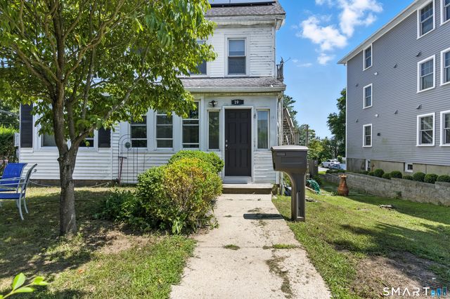 190 Montauk Avenue, New London, CT 06320