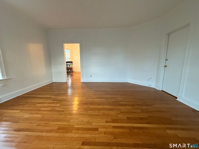 190 Montauk Avenue, New London, CT 06320