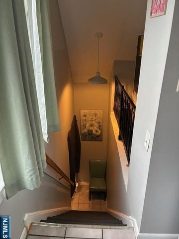 433 Holly Avenue 2, Paramus, NJ 07652