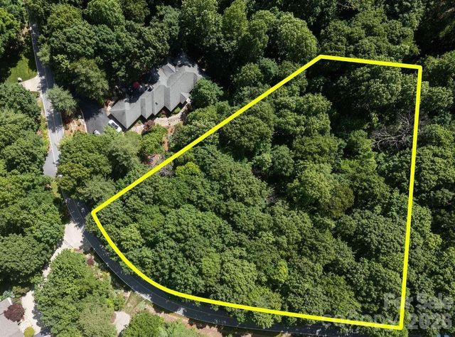 360 Kenmure Drive 4, Flat Rock, NC 28731