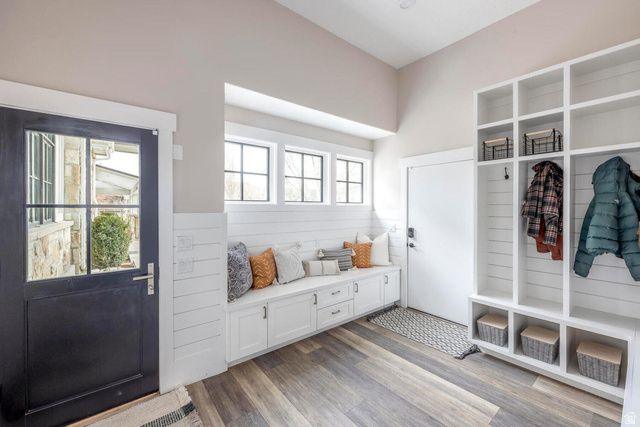 9456 S REDWOOD RD, South Jordan, UT 84095