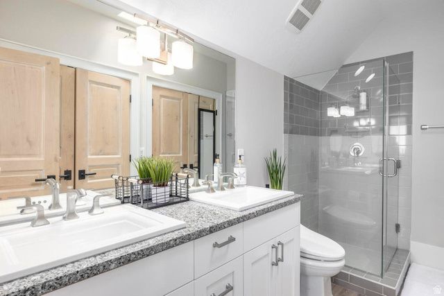 9456 S REDWOOD RD, South Jordan, UT 84095