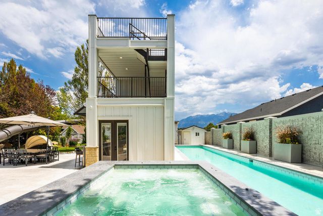 9456 S REDWOOD RD, South Jordan, UT 84095