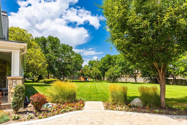 9456 S REDWOOD RD, South Jordan, UT 84095