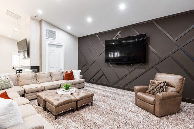 9456 S REDWOOD RD, South Jordan, UT 84095