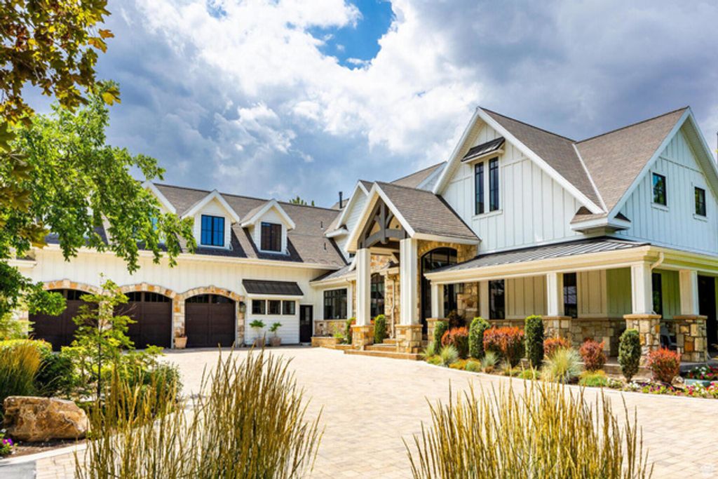 9456 S REDWOOD RD, South Jordan, UT 84095