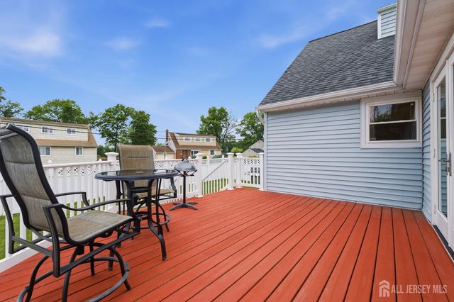 24 Deerwood Avenue, Edison, NJ 08817