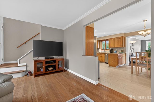 24 Deerwood Avenue, Edison, NJ 08817