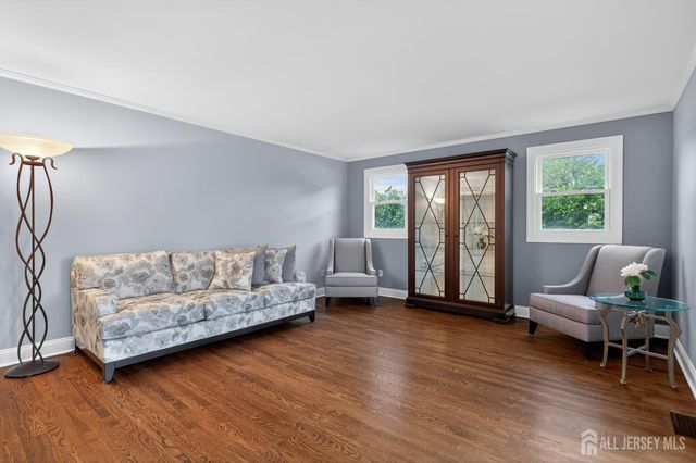 24 Deerwood Avenue, Edison, NJ 08817