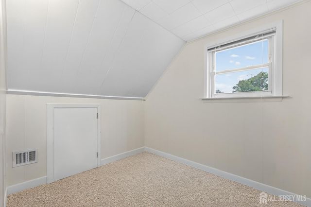 24 Deerwood Avenue, Edison, NJ 08817