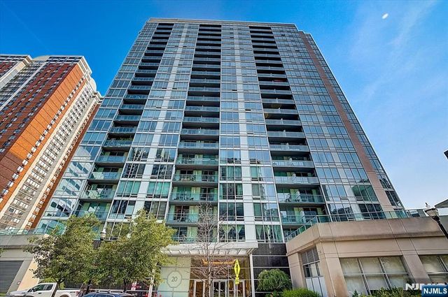 20 Newport Parkway 2609, Jersey City, NJ 07310
