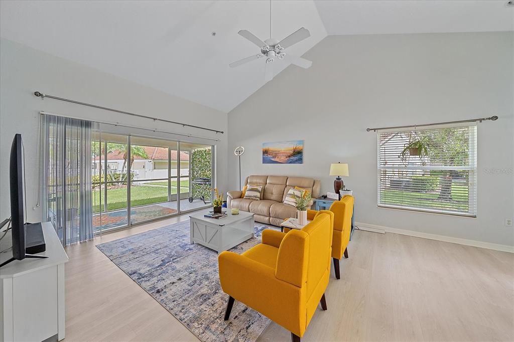 Image 4 of property listing at 7123 CEDAR HOLLOW CIRCLE, Bradenton, FL 34203
