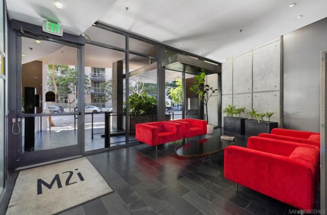 527 10Th Ave 605, San Diego, CA 92101