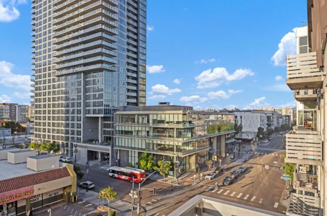 527 10Th Ave 605, San Diego, CA 92101