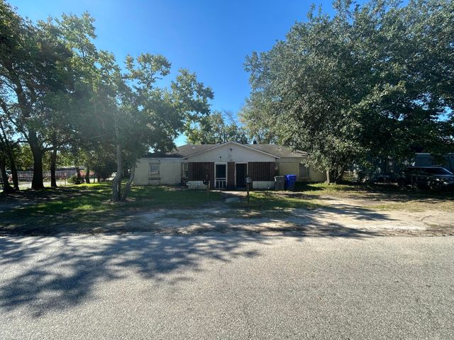 3313 Goldenrod Street, North Charleston, SC 29405