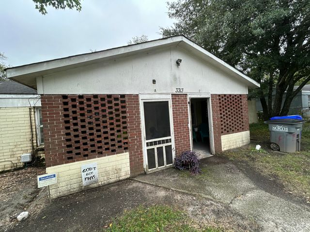 3313 Goldenrod Street, North Charleston, SC 29405