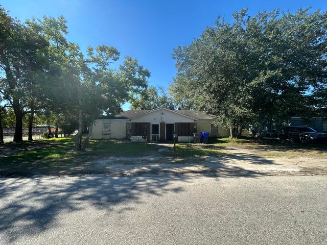 3313 Goldenrod Street, North Charleston, SC 29405