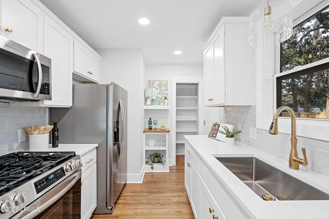 1111 Old Trail Road, Beaufort, SC 29902