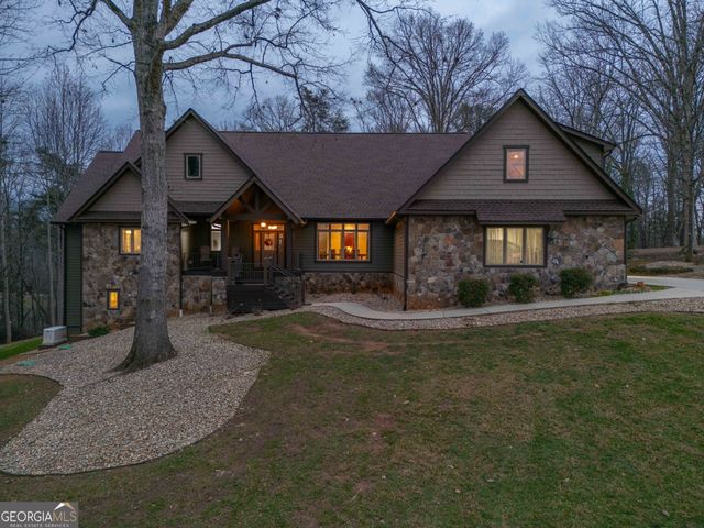 712 Meadow Run Court, Clarkesville, GA 30523