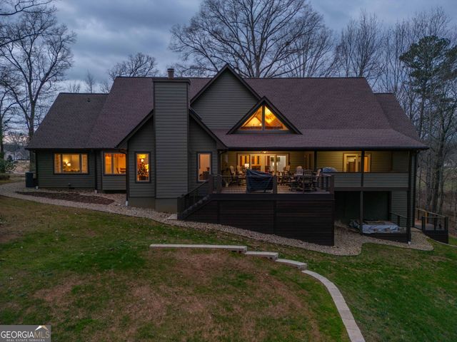 712 Meadow Run Court, Clarkesville, GA 30523