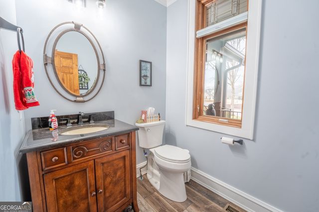 712 Meadow Run Court, Clarkesville, GA 30523