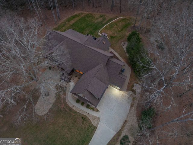 712 Meadow Run Court, Clarkesville, GA 30523