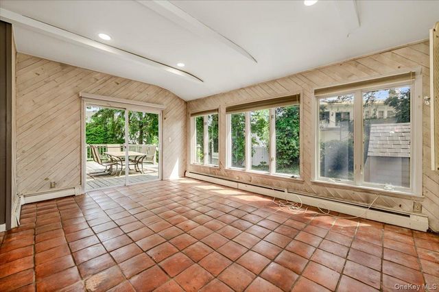 1127 Fordham Lane, Woodmere, NY 11598