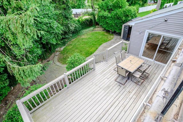1127 Fordham Lane, Woodmere, NY 11598