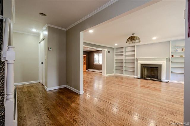 1127 Fordham Lane, Woodmere, NY 11598