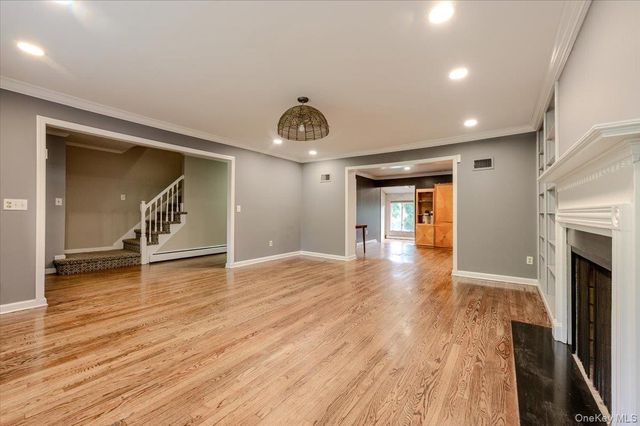 1127 Fordham Lane, Woodmere, NY 11598
