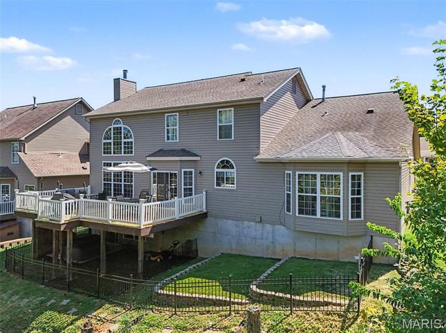 225 Romaine Spring View, Unincorporated, MO 63026