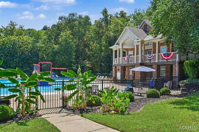 225 Romaine Spring View, Unincorporated, MO 63026