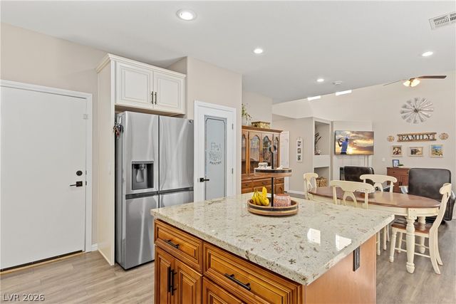 2033 Wandering Doe Lane, Las Vegas, NV 89134