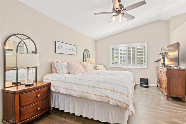 2033 Wandering Doe Lane, Las Vegas, NV 89134