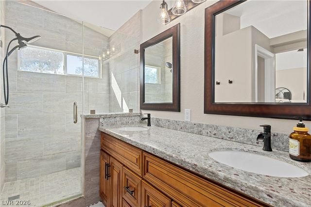 2033 Wandering Doe Lane, Las Vegas, NV 89134