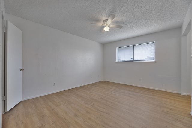 4534 Preston Trail Drive, Mesquite, TX 75150