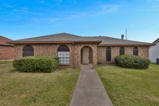 4534 Preston Trail Drive, Mesquite, TX 75150