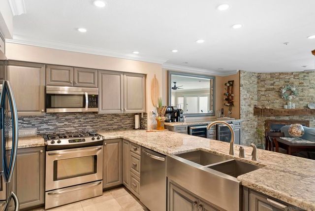 400 N Pacific 113, Oceanside, CA 92054