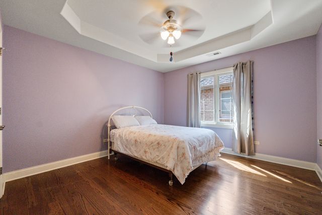 9304 SPROAT Street, Oak Lawn, IL 60453