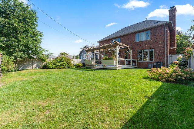 9304 SPROAT Street, Oak Lawn, IL 60453