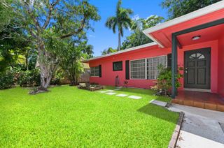 713 NE 17th Terrace, Fort Lauderdale, FL 33304