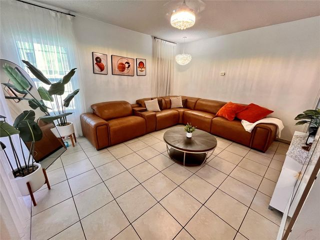 577 MARICOPA DRIVE, Kissimmee, FL 34758