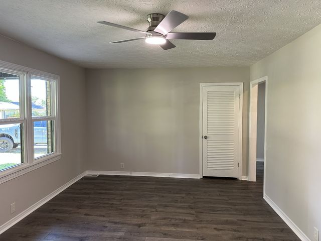 198 Epperson Ave, Cookeville, TN 38506