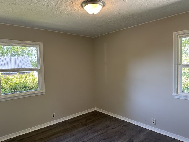198 Epperson Ave, Cookeville, TN 38506