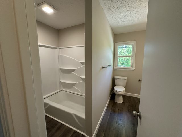 198 Epperson Ave, Cookeville, TN 38506