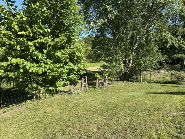 198 Epperson Ave, Cookeville, TN 38506